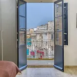 Lovely In The Heart Of Qormi Village 公寓 Santa Vennera