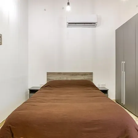 דירה Modern Qormi Stay With Private Balcony Near City Square