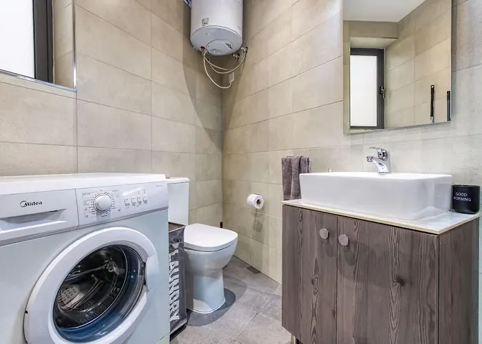 Lovely In The Heart Of Qormi Village Apartament