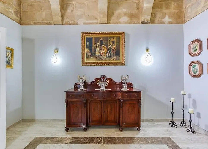 Apartament Lovely In The Heart Of Qormi Village *